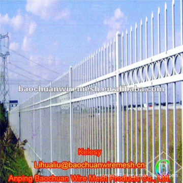 Plastic spraying rot proof zinc steel fence ring-type three beam type farm use Wrought iron fence